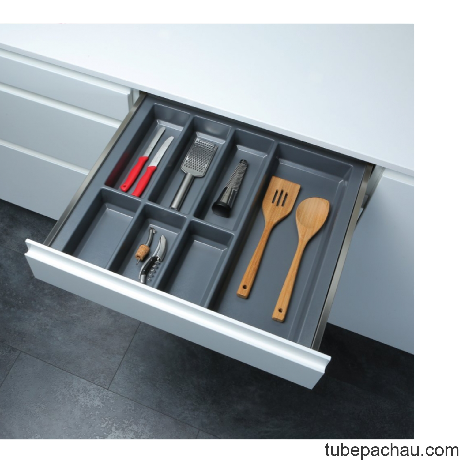 Khay Chia Classico Xám R600mm Hafele 556.52.246