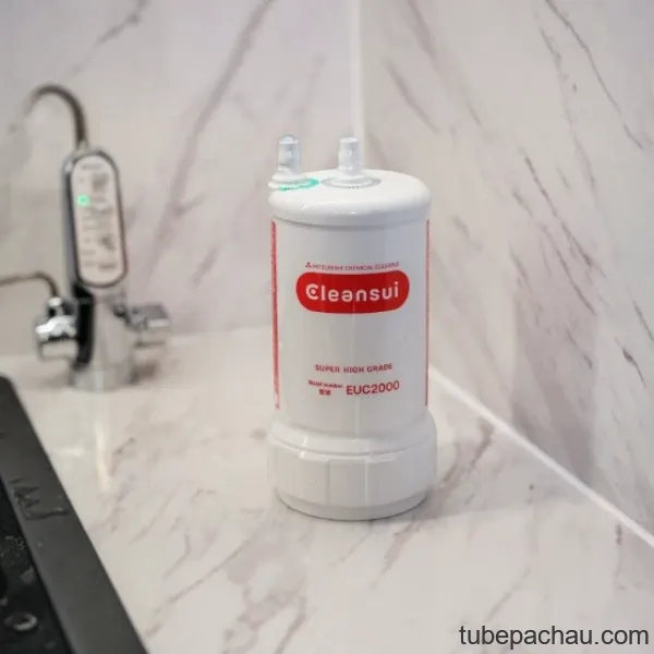 Thiết bị lọc nước điện giải tạo ion kiềm Cleansui EU301